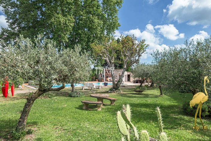 Image No.4-5 Bed House for sale