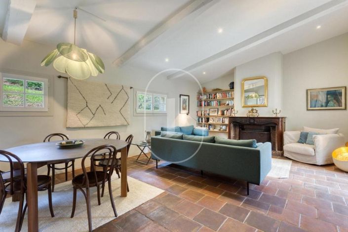 Image No.5-3 Bed House for sale