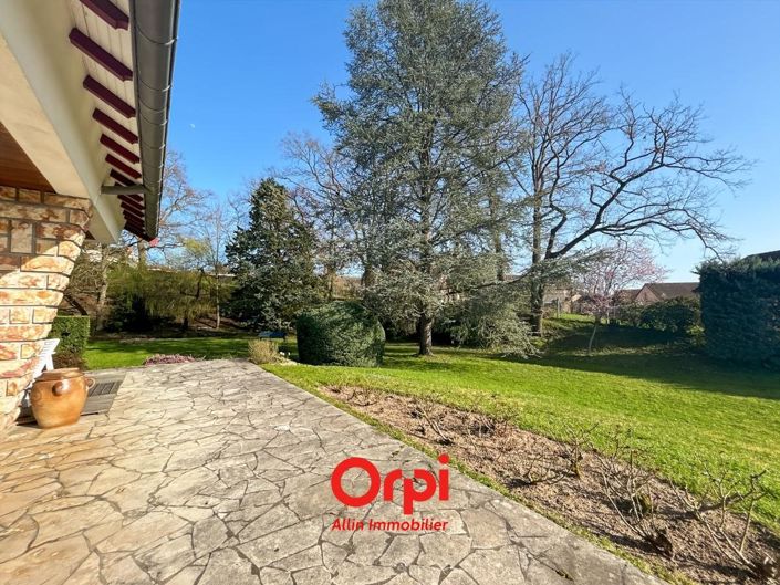 Image No.28-6 Bed House for sale