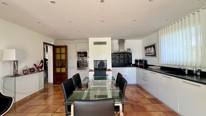 Image No.7-Maison de 4 chambres à vendre à Rognes