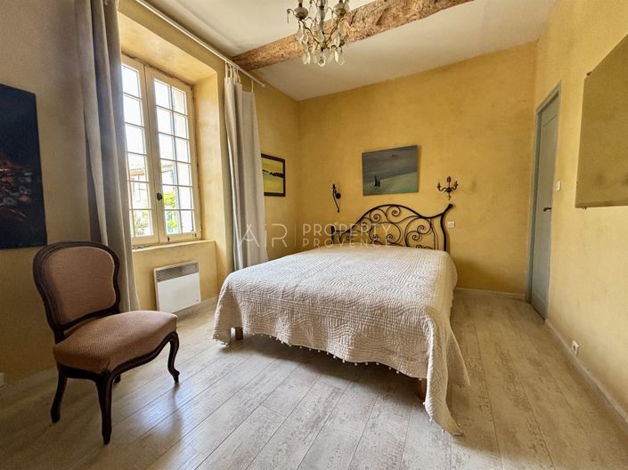 Image No.9-2 Bed House for sale