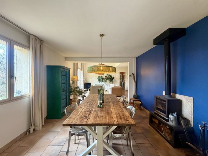 Image No.6-4 Bed House for sale