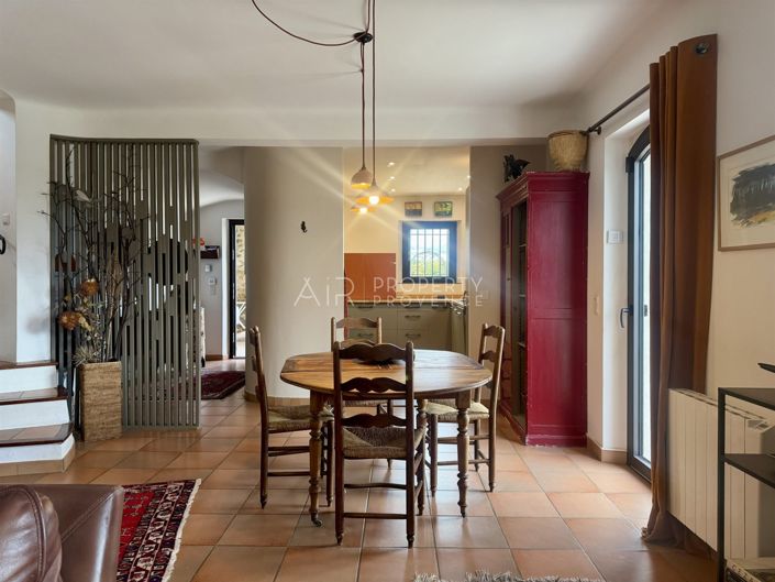 Image No.13-5 Bed House for sale