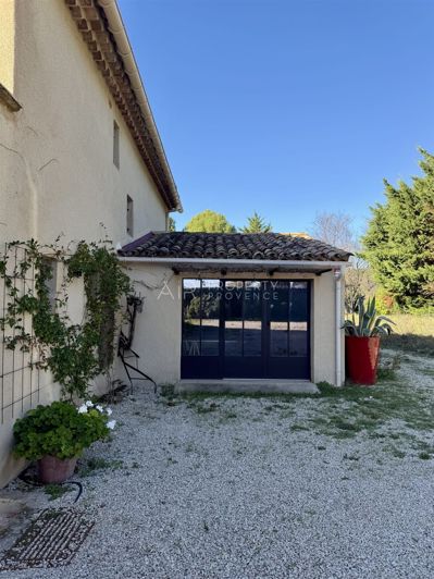 Image No.23-5 Bed House for sale