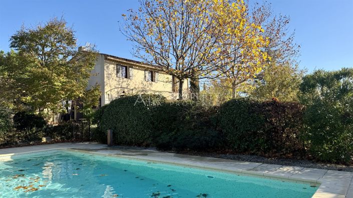 Image No.3-5 Bed House for sale