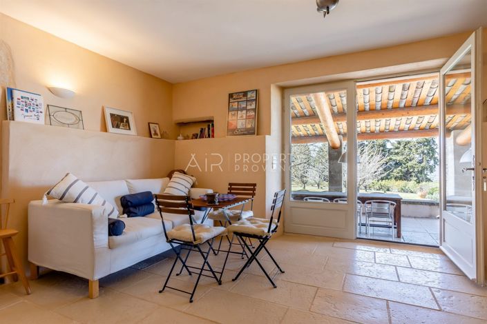 Image No.14-5 Bed House for sale