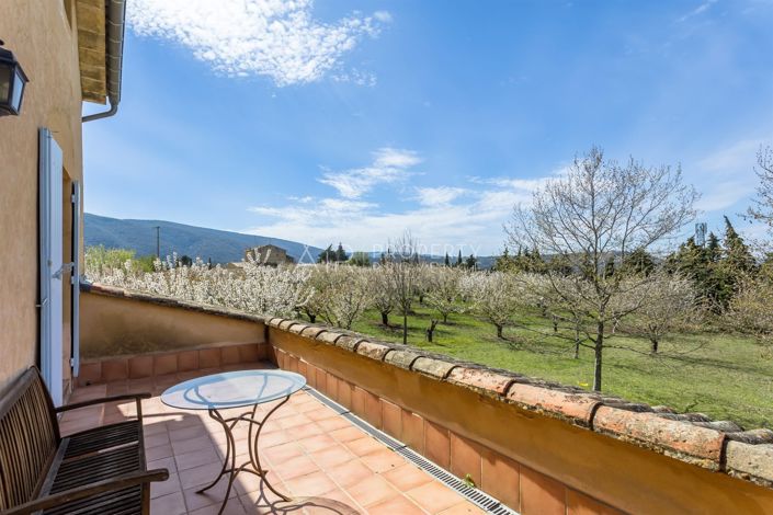 Image No.24-5 Bed House for sale