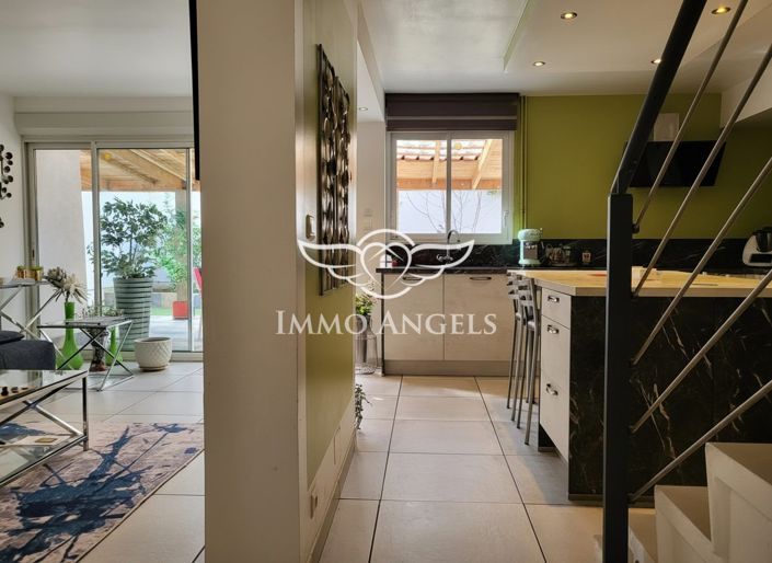 Image No.4-4 Bed House for sale