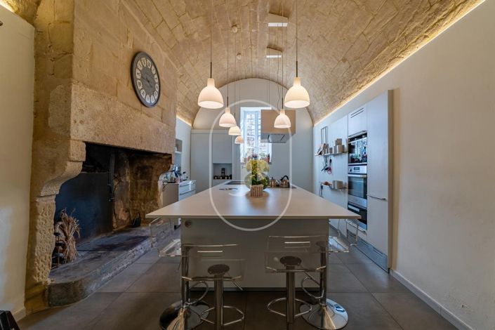 Image No.3-6 Bed House for sale