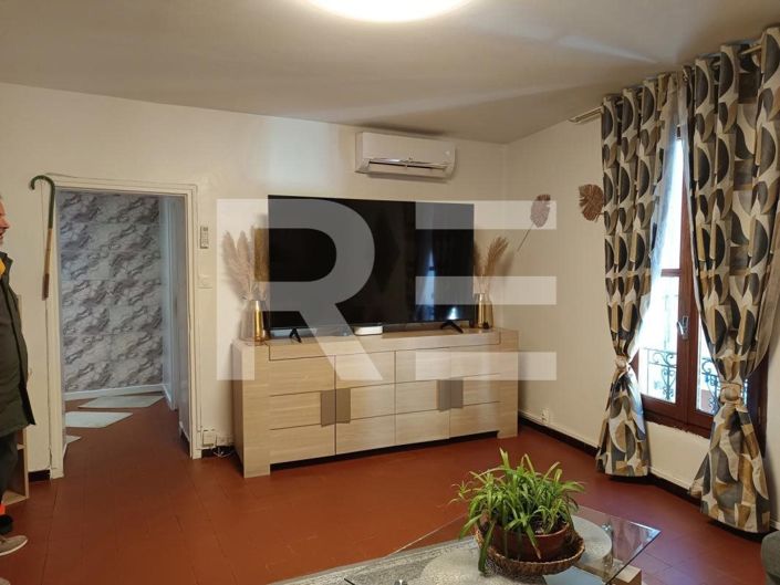 Image No.3-Appartement de 2 chambres à vendre à Beaucaire