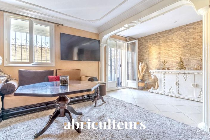 Image No.4-4 Bed House for sale