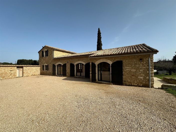 Image No.2-8 Bed House for sale