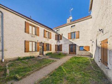 1 - Franche-Comté, House