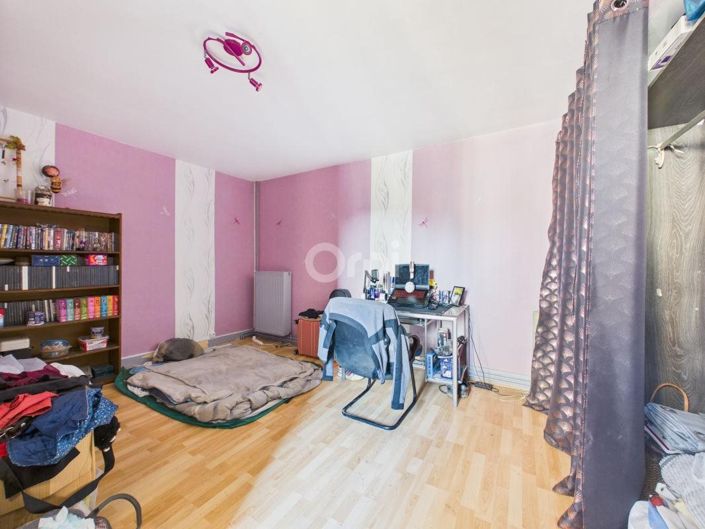 Image No.8-3 Bed House for sale