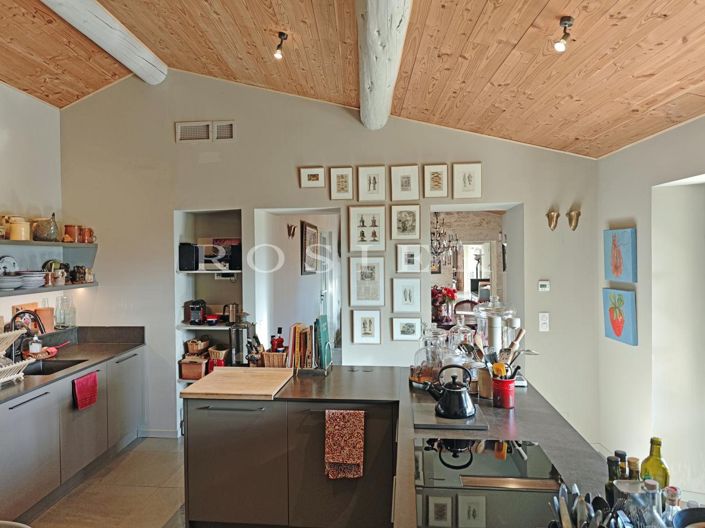 Image No.2-4 Bed House for sale