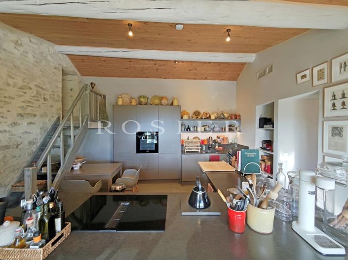 Image No.3-4 Bed House for sale
