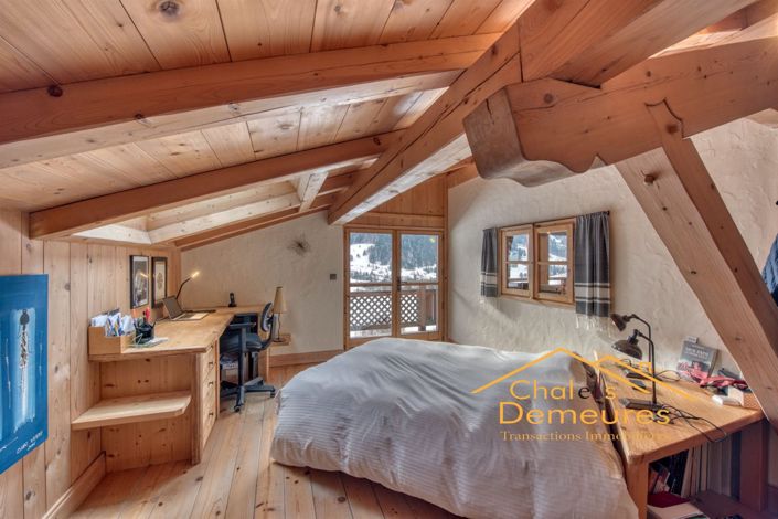 Image No.6-4 Bed House for sale