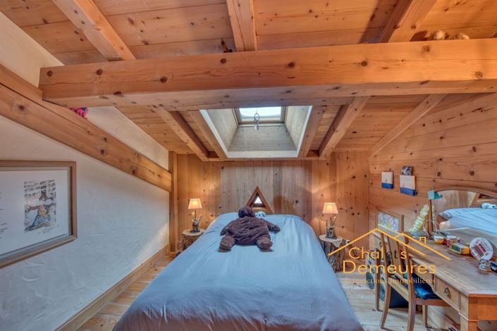 Image No.9-4 Bed House for sale