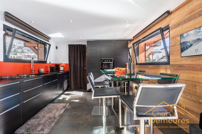 Image No.3-3 Bed House for sale