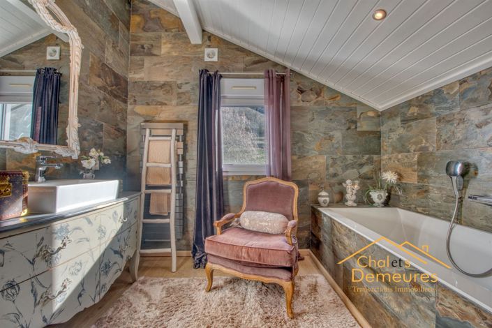 Image No.13-4 Bed House for sale