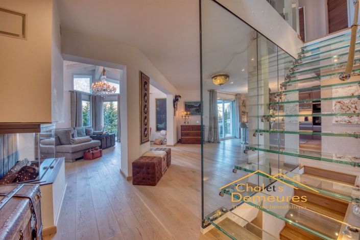 Image No.3-4 Bed House for sale