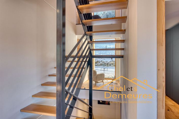 Image No.10-7 Bed House for sale