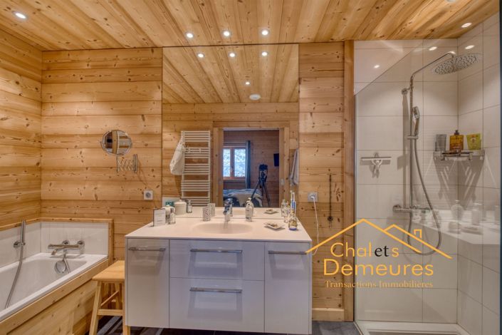 Image No.13-7 Bed House for sale