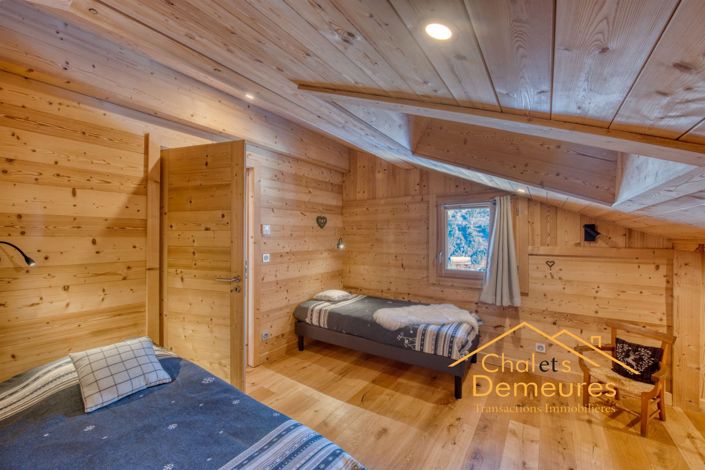 Image No.14-7 Bed House for sale