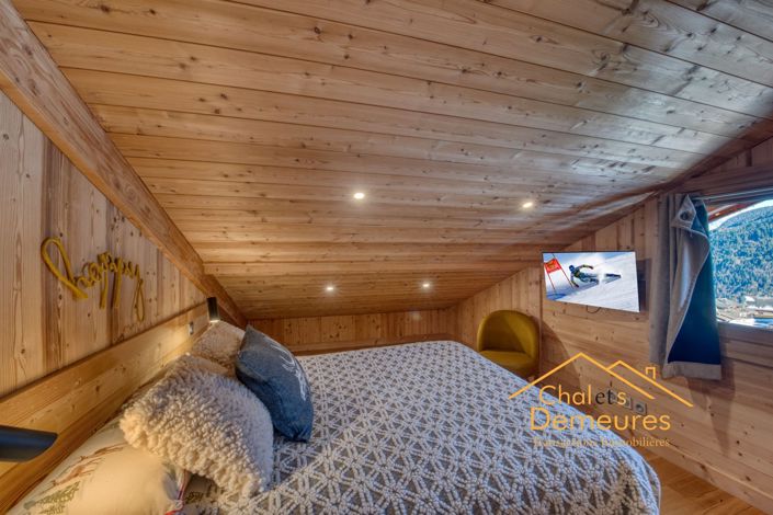 Image No.17-7 Bed House for sale