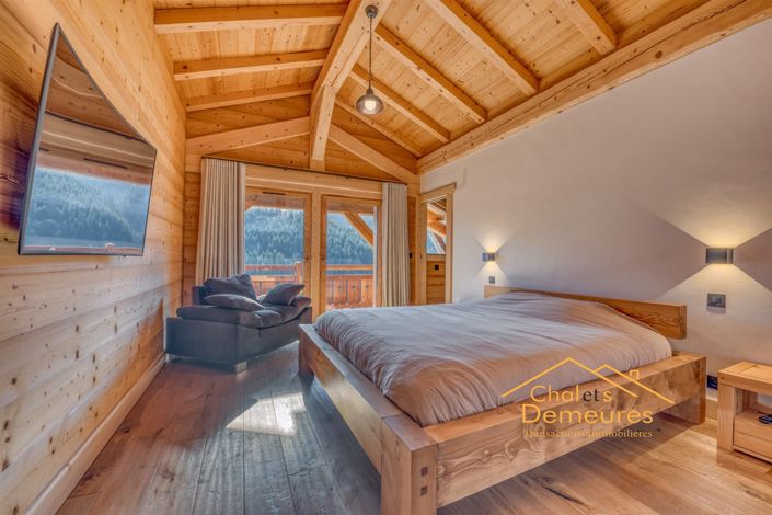 Image No.16-4 Bed House for sale