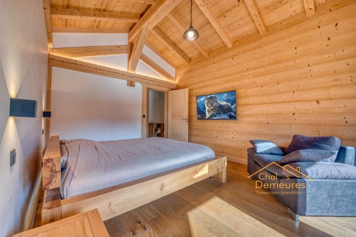 Image No.9-4 Bed House for sale