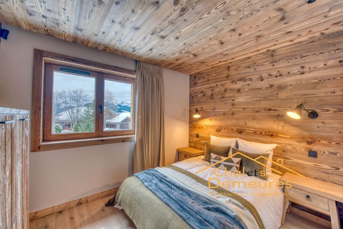 Image No.11-6 Bed House for sale