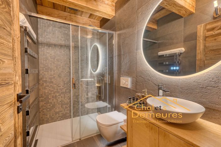 Image No.13-6 Bed House for sale