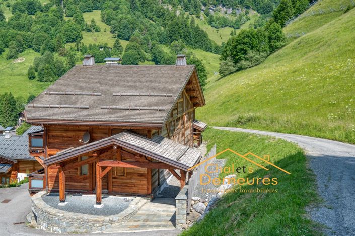 Image No.25-6 Bed House for sale