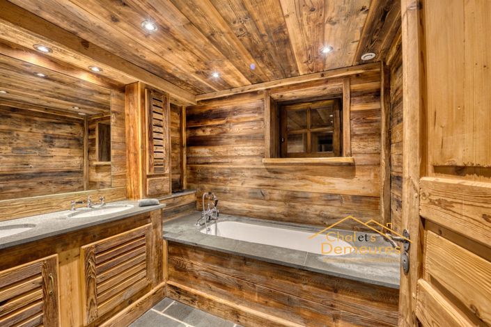 Image No.16-6 Bed House for sale