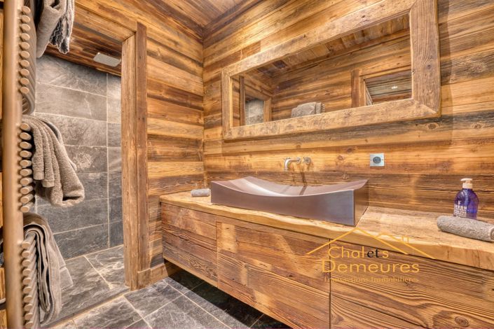 Image No.26-6 Bed House for sale