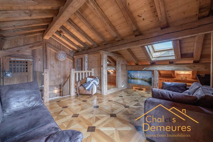 Image No.19-6 Bed House for sale