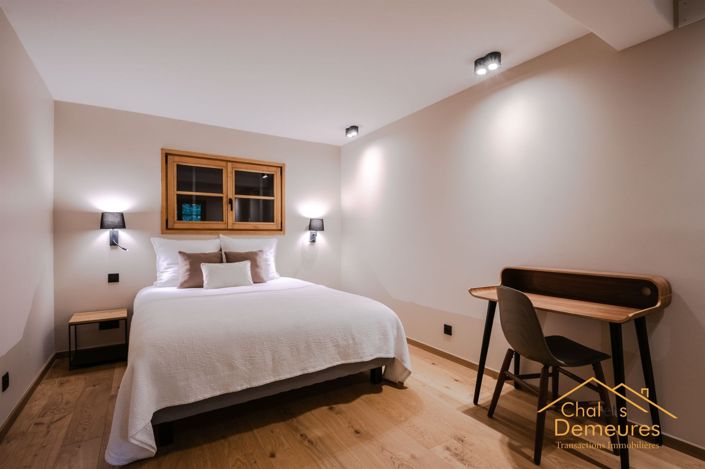 Image No.11-5 Bed House for sale