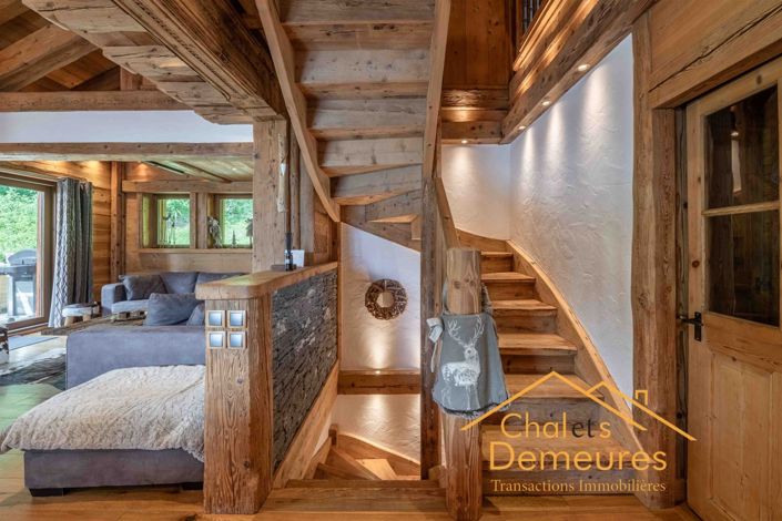 Image No.17-6 Bed House for sale