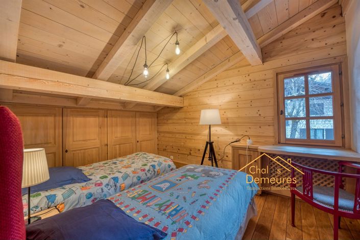 Image No.26-8 Bed House for sale