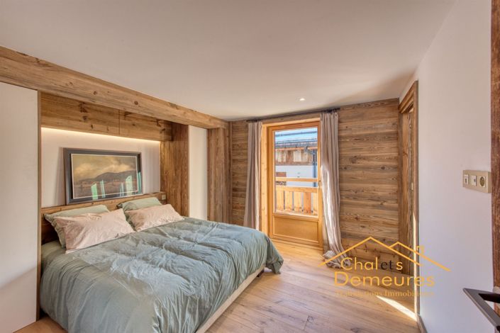 Image No.5-7 Bed House for sale