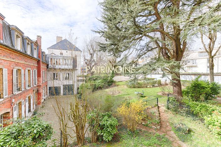 Image No.11-Appartement de 2 chambres à vendre à Versailles