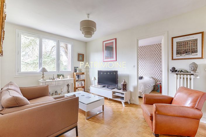 Image No.2-Appartement de 2 chambres à vendre à Versailles