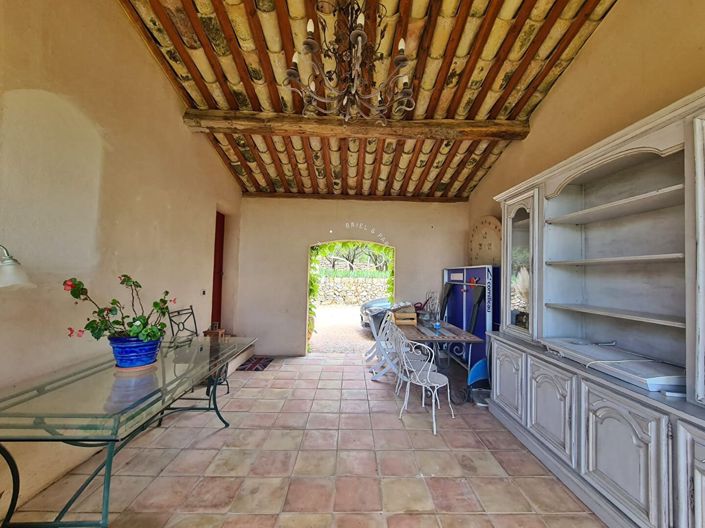 Image No.12-4 Bed House for sale