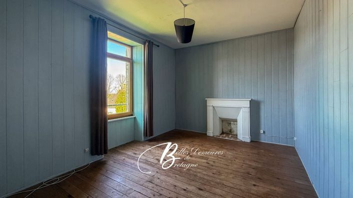 Image No.15-5 Bed House for sale