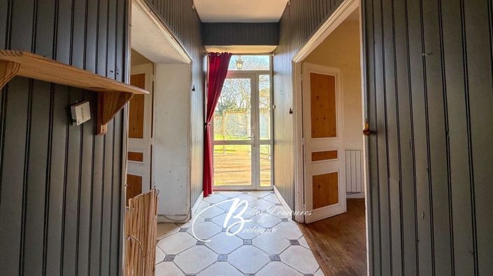 Image No.4-5 Bed House for sale