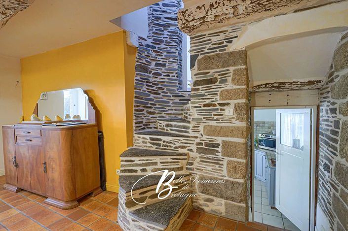 Image No.6-2 Bed House for sale