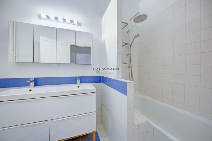 Image No.18-3 Bed Apartment for sale