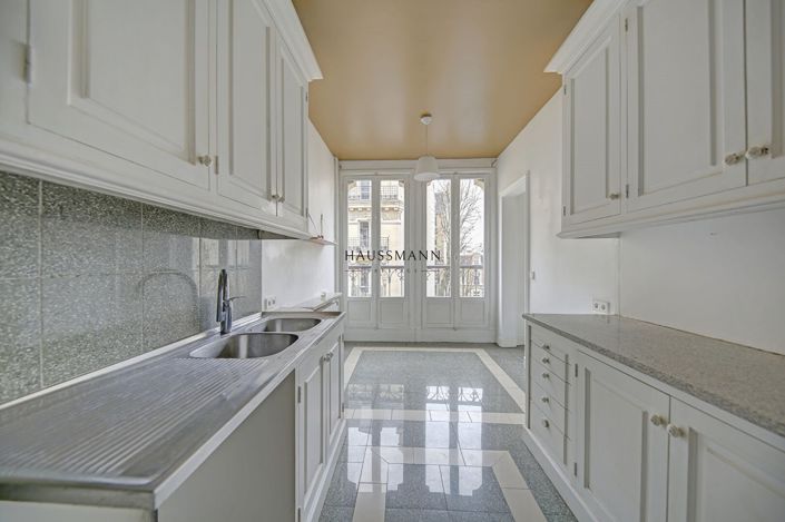 Image No.7-3 Bed Apartment for sale