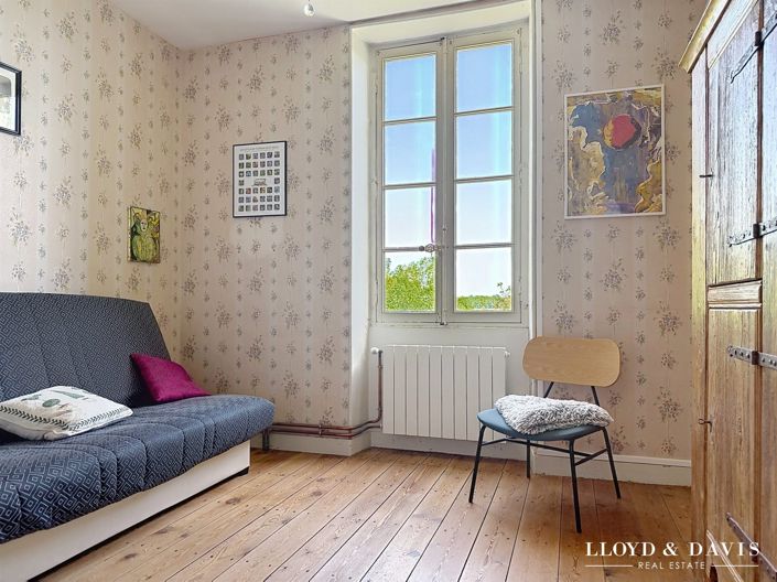 Image No.19-4 Bed House for sale